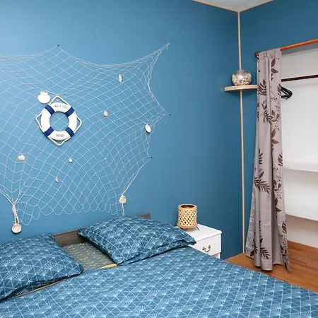 De 85m2 Situe A De 1 A 6 Pers * Sommery